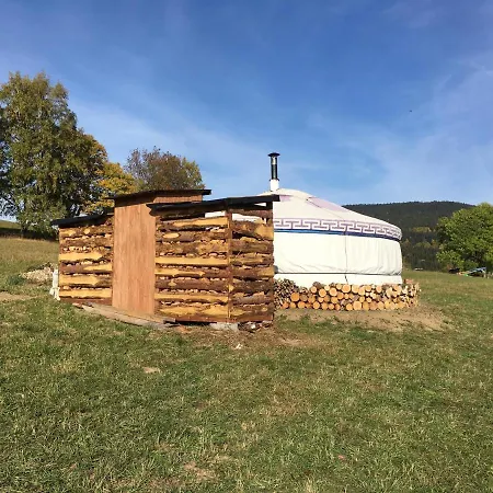 Chata Yurt - Jurticka